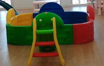 Bể Bóng Nhập Khẩu